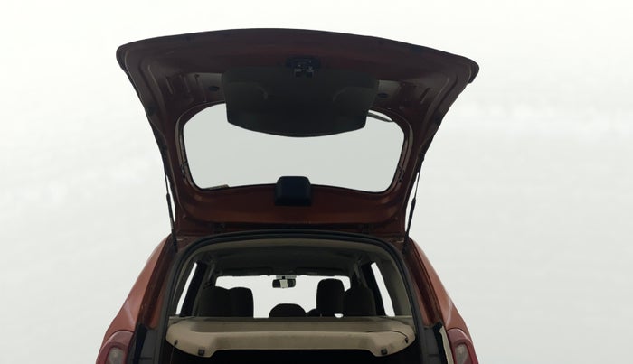 2017 Renault Duster 110 PS RXZ 4X2 AMT DIESEL, Diesel, Automatic, 1,41,803 km, Boot Door Open