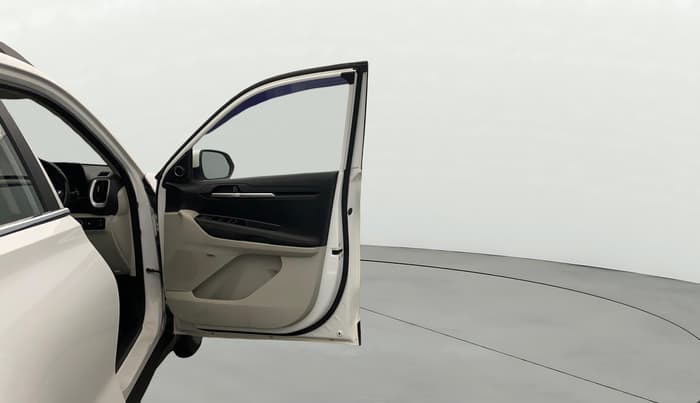 2022 KIA SONET HTX PLUS 1.5, Diesel, Manual, 73,885 km, RHS Front Door