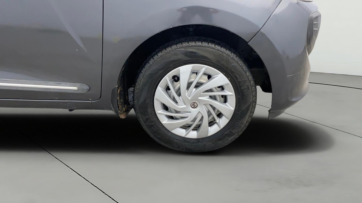 2019 Hyundai NEW SANTRO ERA EXECUTIVE, CNG, Manual, 46,959 km, Right Front Wheel