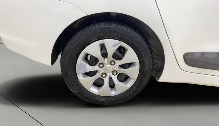 2014 Hyundai Xcent S 1.2, CNG, Manual, 85,548 km, Right Rear Wheel