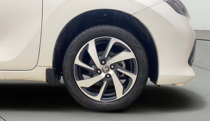 2022 Toyota Glanza V AMT, Petrol, Automatic, 14,530 km, Right Front Wheel