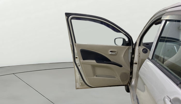 2016 Maruti Celerio VXI CNG, CNG, Manual, 98,051 km, LHS Front Door