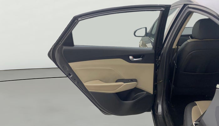 2019 Hyundai Verna 1.6 VTVT SX O, Petrol, Manual, 48,411 km, LHS Rear Door