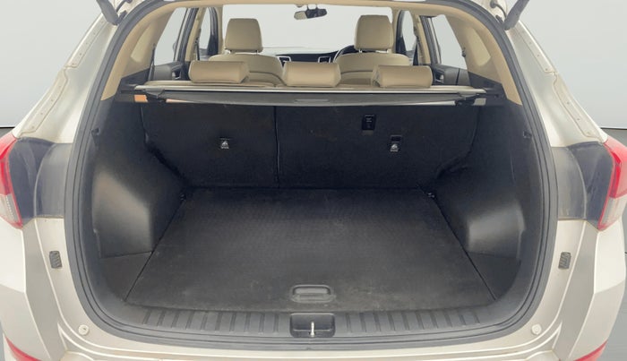 2017 Hyundai Tucson GLS 4WD AT DIESEL, Diesel, Automatic, 69,787 km, Boot Open Zoomed View