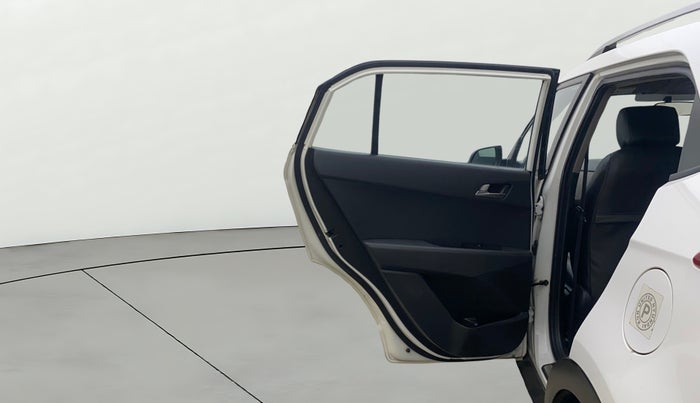 2016 Hyundai Creta SX PLUS 1.6 PETROL, Petrol, Manual, 60,484 km, LHS Rear Door