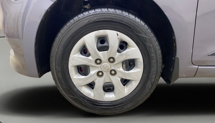 2015 Hyundai Elite i20 SPORTZ 1.2, Petrol, Manual, 71,476 km, Left Front Wheel