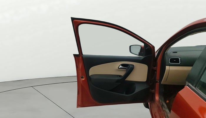 2014 Volkswagen Polo HIGHLINE1.2L, Petrol, Manual, 84,462 km, LHS Front Door