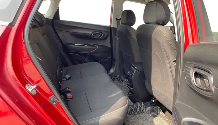 2020 Hyundai NEW I20 ASTA (O) 1.2 MT, Petrol, Manual, 29,091 km, Right Side Rear Door Cabin