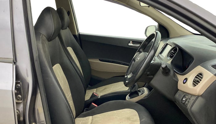 2017 Hyundai Grand i10 ASTA 1.2 KAPPA VTVT, CNG, Manual, 38,264 km, Right Side Front Door Cabin