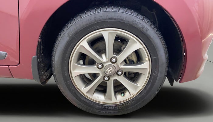 2015 Hyundai Grand i10 ASTA (O) 1.2 KAPPA VTVT, Petrol, Manual, 84,808 km, Right Front Wheel