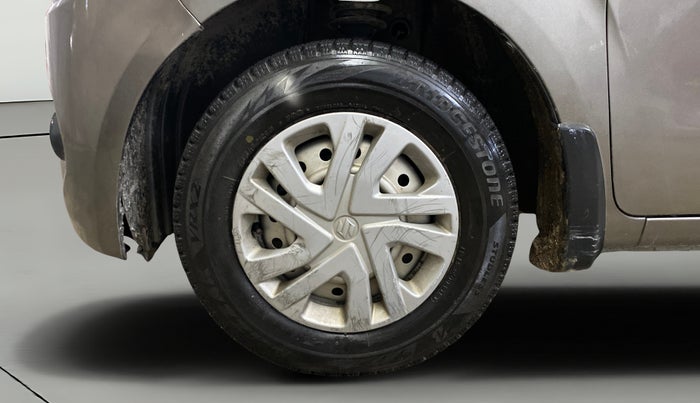 2022 Maruti New Wagon-R LXI CNG 1.0, CNG, Manual, 56,810 km, Left Front Wheel