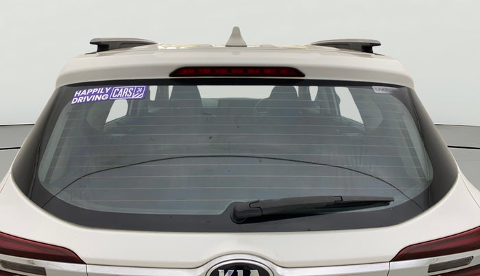 2020 KIA SELTOS HTX 1.5 PETROL, CNG, Manual, 93,799 km, Rear Windshield