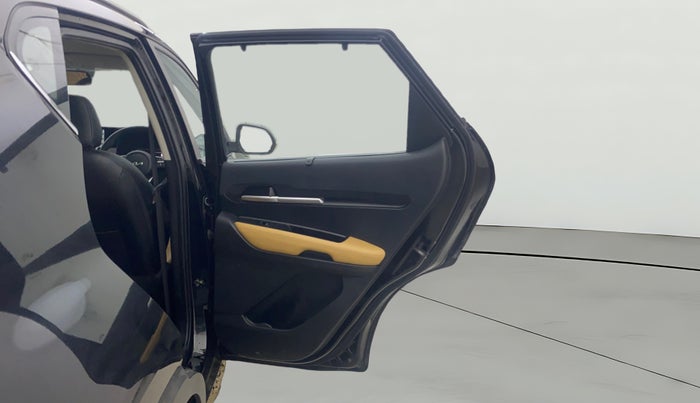 2024 KIA SONET 	 HTX 1.0 TURBO DCT, Petrol, Automatic, 7,304 km, RHS Rear Door