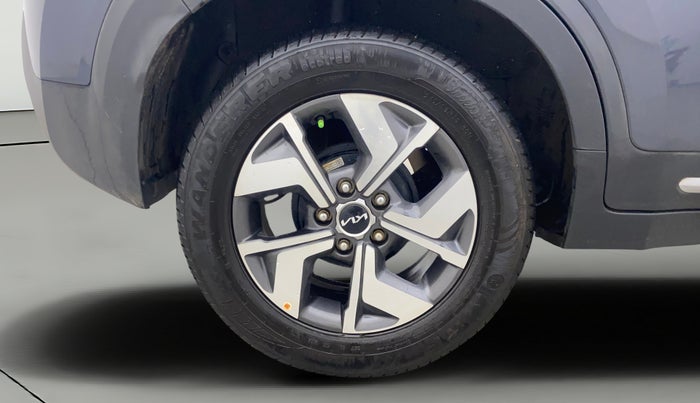 2023 KIA SONET HTX 1.5 AT, Diesel, Automatic, 13,804 km, Right Rear Wheel