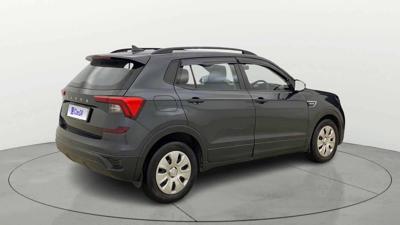 2022 Skoda KUSHAQ ACTIVE 1.0L TSI MT, Petrol, Manual, 41,024 km, Right Back Diagonal