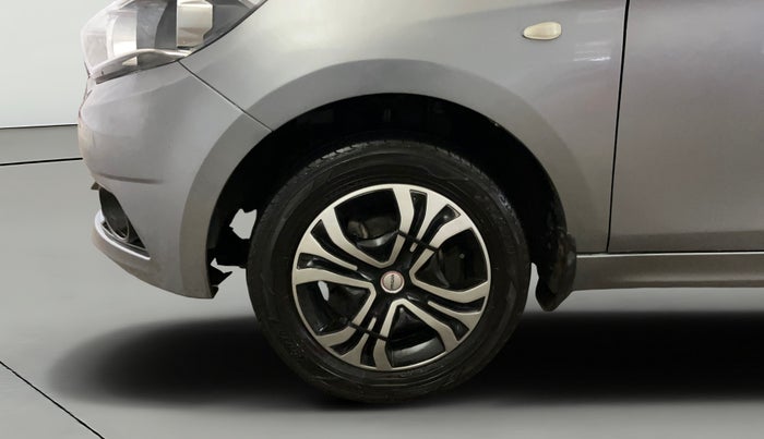 2019 Tata Tiago XZA PETROL, Petrol, Automatic, 52,445 km, Left Front Wheel