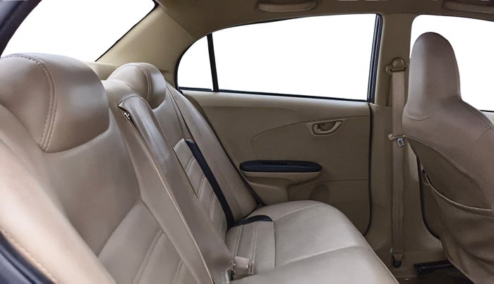 2015 Honda Amaze 1.5L I-DTEC S, Diesel, Manual, 97,633 km, Right Side Rear Door Cabin