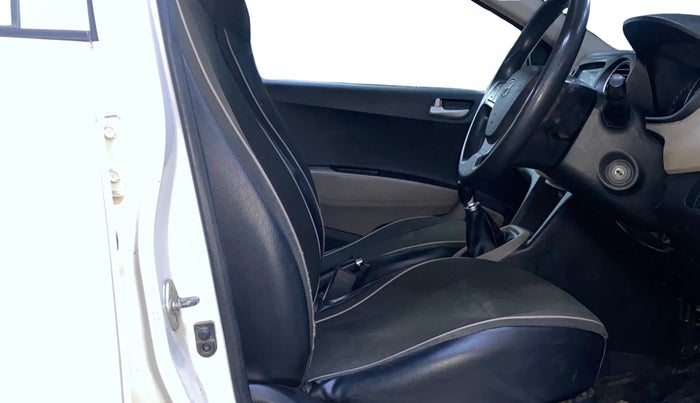 2019 Hyundai Grand i10 SPORTZ 1.2 KAPPA VTVT, Petrol, Manual, 1,00,189 km, Right Side Front Door Cabin