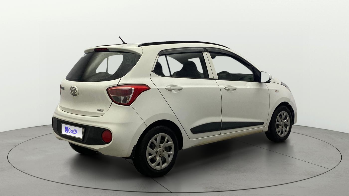 2019 Hyundai Grand i10 MAGNA 1.2 KAPPA VTVT, Petrol, Manual, 28,911 km, Right Back Diagonal