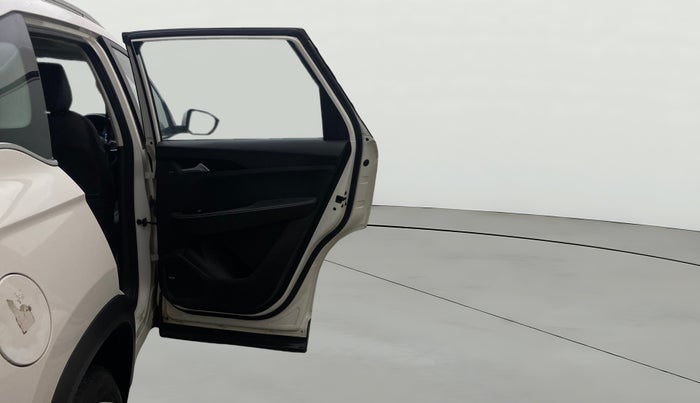 2019 MG HECTOR SHARP 1.5 DCT PETROL DUAL TONE, Petrol, Automatic, 73,696 km, RHS Rear Door