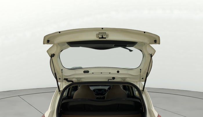 2015 Hyundai Grand i10 ASTA AT 1.2 KAPPA VTVT, Petrol, Automatic, 36,235 km, Boot Door Open