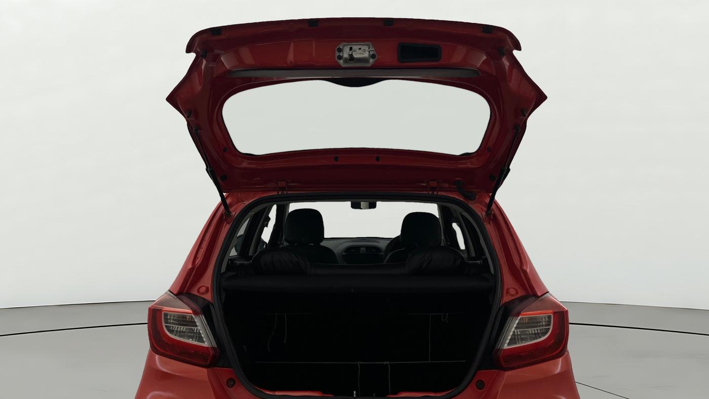 2020 Tata Tiago XE PETROL, Petrol, Manual, 35,532 km, Boot Door Open