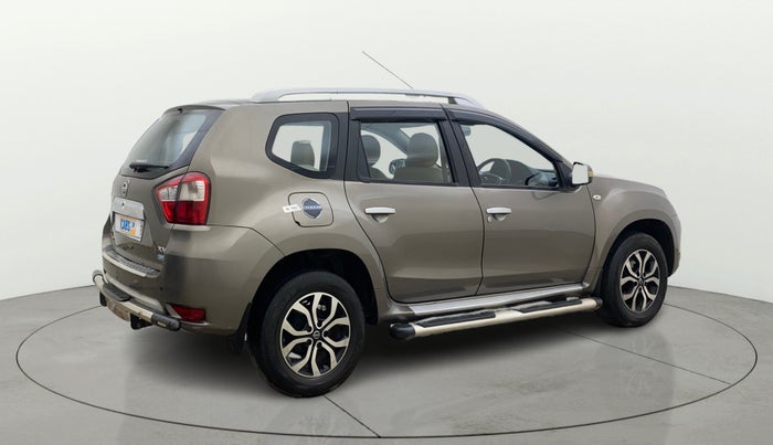 2015 Nissan Terrano XV D THP PREMIUM 110 PS, Diesel, Manual, 1,09,754 km, Right Back Diagonal