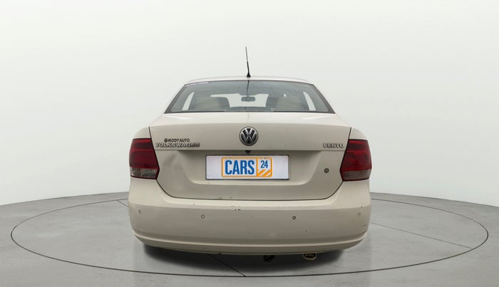 2012 Volkswagen Vento HIGHLINE 1.6 MPI, Petrol, Manual, 1,07,051 km, Back/Rear