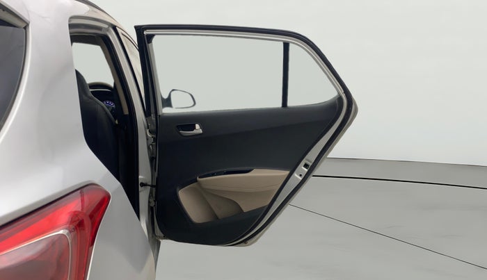 2015 Hyundai Grand i10 ASTA AT 1.2 KAPPA VTVT, Petrol, Automatic, 99,118 km, RHS Rear Door