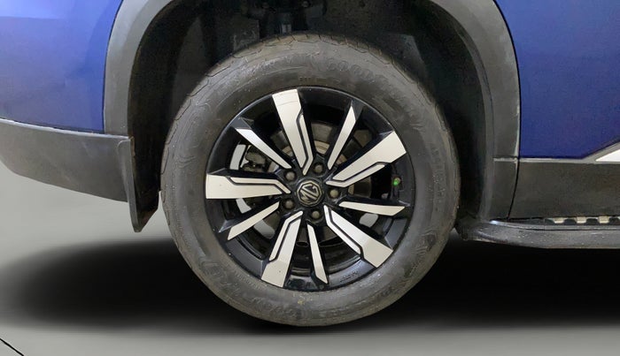 2020 MG HECTOR PLUS SHARP 1.5 PETROL TURBO HYBRID MT 6-STR, Petrol, Manual, 70,261 km, Right Rear Wheel