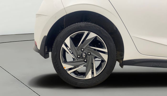 2020 Hyundai NEW I20 ASTA 1.2 AT, Petrol, Automatic, 18,793 km, Right Rear Wheel