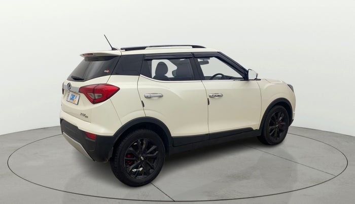 2021 Mahindra XUV300 W8 1.2 PETROL, Petrol, Manual, 80,378 km, Right Back Diagonal