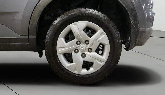 2022 Hyundai VENUE S Plus 1.2 Petrol MT, Petrol, Manual, 79,331 km, Left Rear Wheel