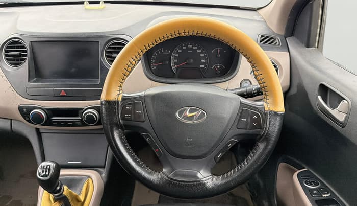 2014 Hyundai Xcent SX 1.2 (O), Petrol, Manual, 1,17,664 km, Steering Wheel Close Up