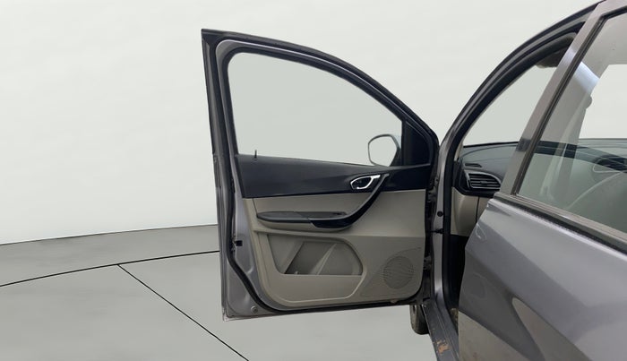 2019 Tata Tiago XZ PETROL, Petrol, Manual, 46,985 km, LHS Front Door