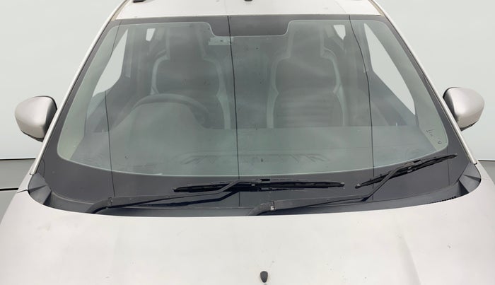 2019 Renault TRIBER RXZ, Petrol, Manual, 55,862 km, Front Windshield