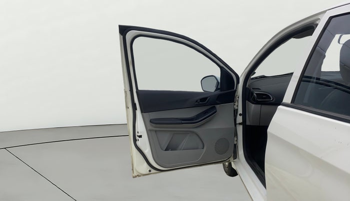 2021 Tata Tiago XT (O) PETROL, CNG, Manual, 51,652 km, LHS Front Door