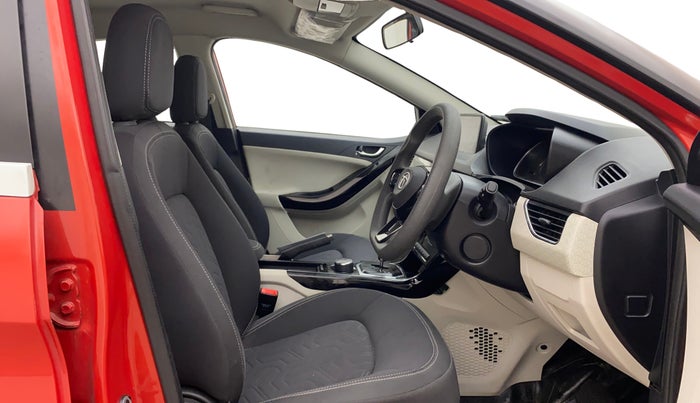 2021 Tata NEXON XZA PLUS PETROL, Petrol, Automatic, 44,605 km, Right Side Front Door Cabin