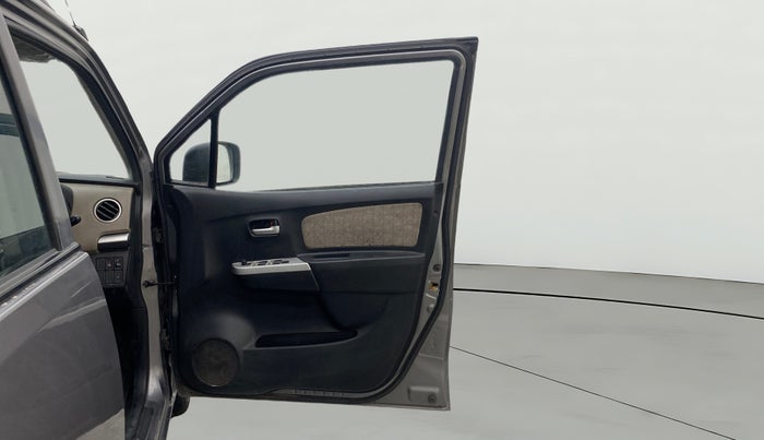 2015 Maruti Wagon R 1.0 VXI, Petrol, Manual, 75,363 km, RHS Front Door