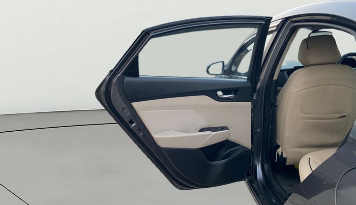 2020 Hyundai Verna SX 1.5 VTVT, Petrol, Manual, 10,417 km, LHS Rear Door