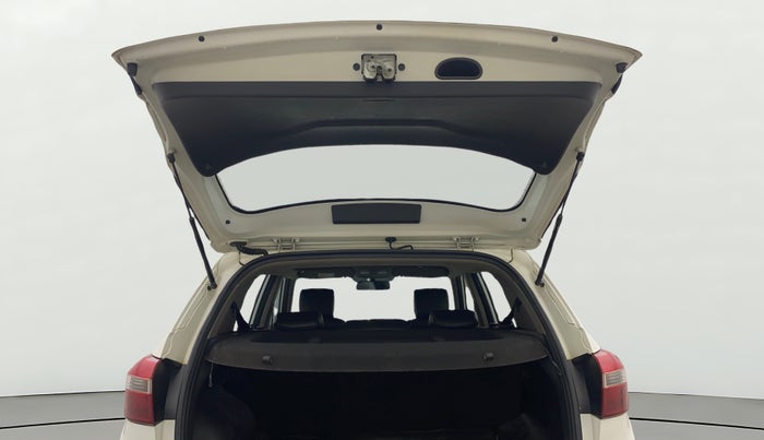 2017 Hyundai Creta SX PLUS 1.6 PETROL, Petrol, Manual, 99,932 km, Boot Door Open