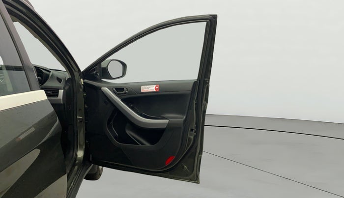 2023 Tata NEXON XMA PETROL, Petrol, Automatic, 30,820 km, RHS Front Door