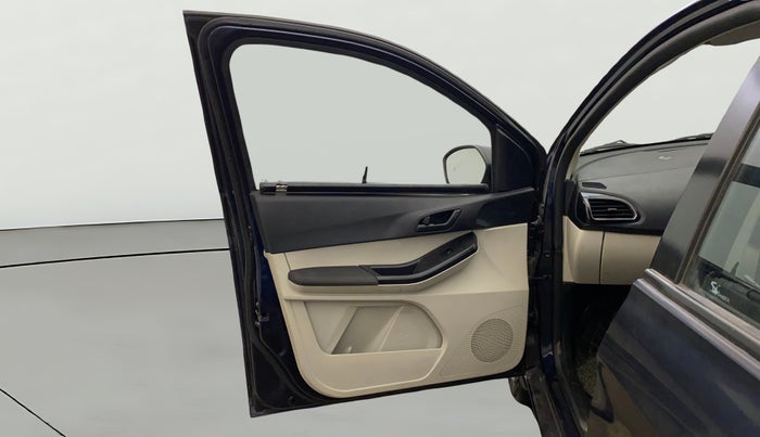 2022 Tata TIGOR XZ CNG, CNG, Manual, 54,880 km, LHS Front Door
