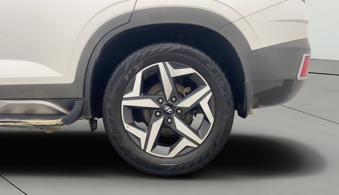 2021 Hyundai ALCAZAR PRESTIGE 1.5 MT 7STR, Diesel, Manual, 43,823 km, Left Rear Wheel