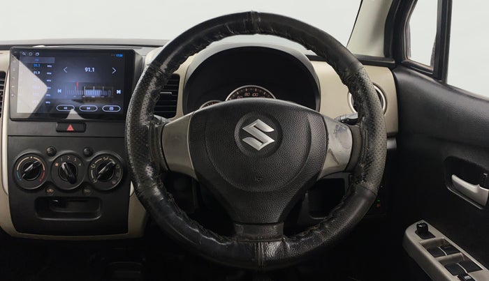 2014 Maruti Wagon R 1.0 VXI, Petrol, Manual, 58,412 km, Steering Wheel Close Up