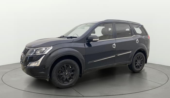 2016 Mahindra XUV500 W10 AT, Diesel, Automatic, 1,26,904 km, Left Front Diagonal