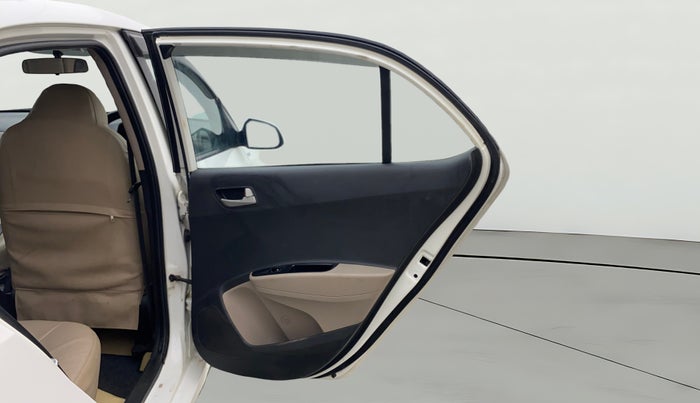 2015 Hyundai Xcent S (O) 1.2, Petrol, Manual, 79,563 km, RHS Rear Door