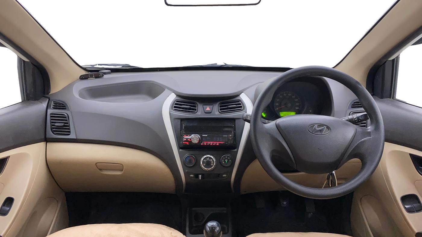 2016 Hyundai Eon ERA +, Petrol, Manual, 1,11,041 km, Dashboard