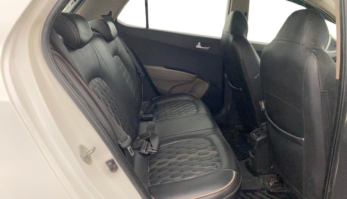 2017 Hyundai Grand i10 ASTA 1.2 KAPPA VTVT, Petrol, Manual, 71,876 km, Right Side Rear Door Cabin