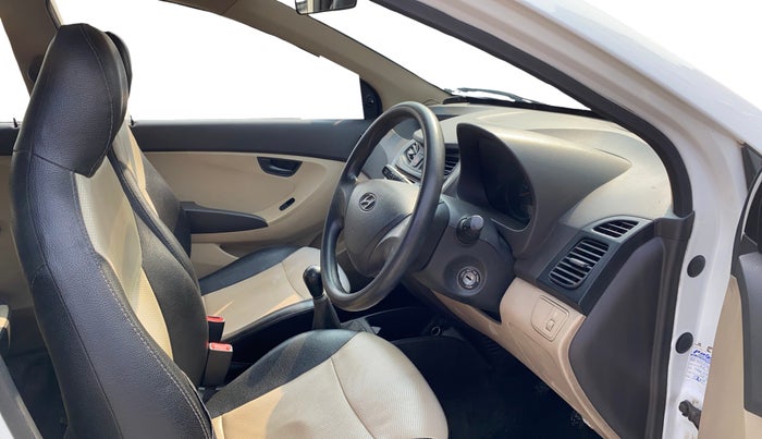 2014 Hyundai Eon ERA +, Petrol, Manual, 48,225 km, Right Side Front Door Cabin